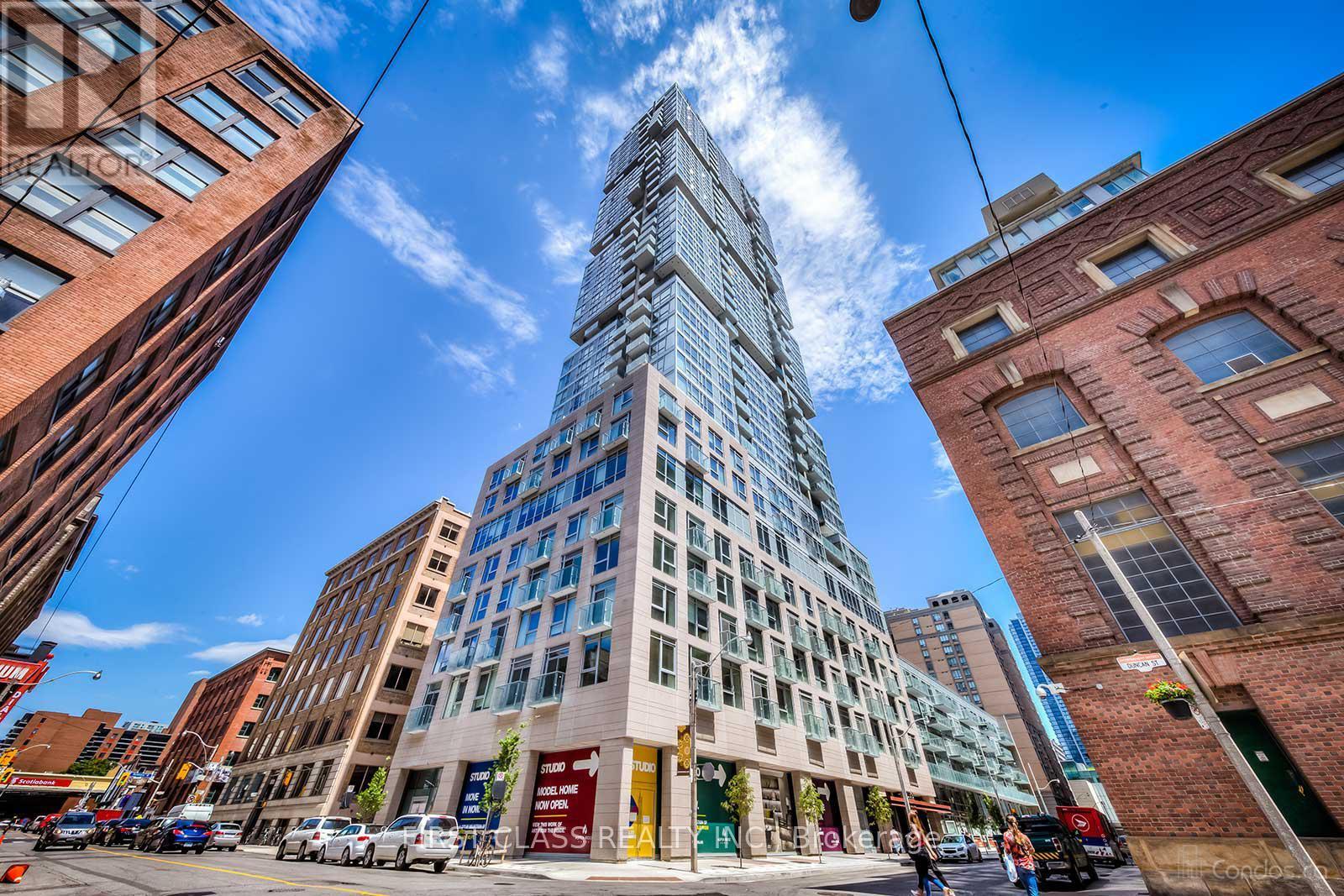 4104 - 30 NELSON STREET|Toronto (Waterfront Communities), Ontario M5V0H5