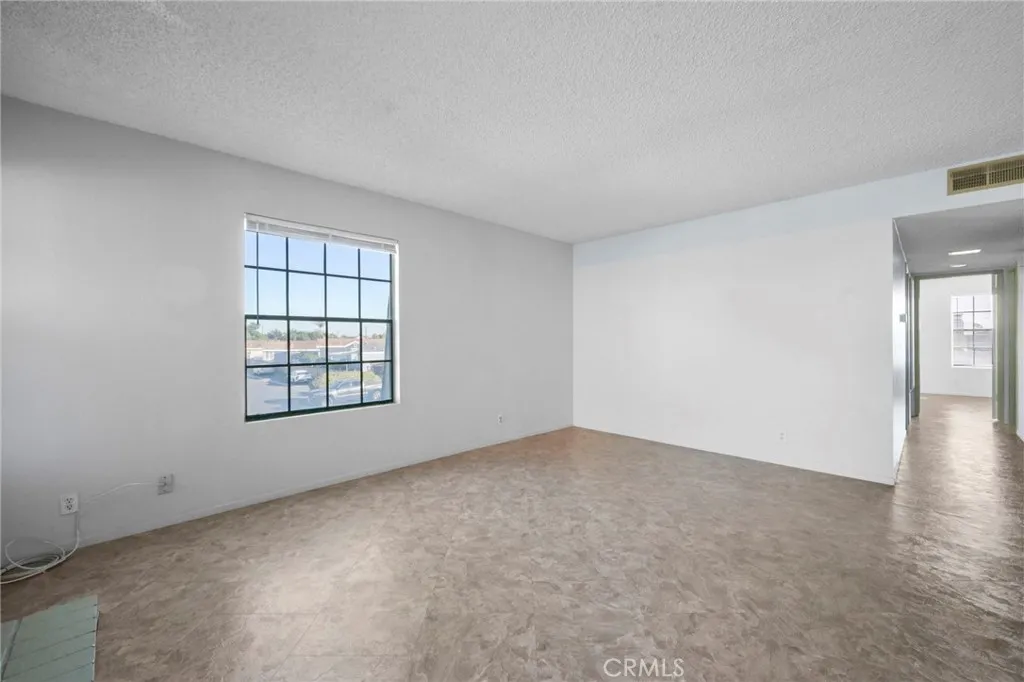 Additional image 42 of 16125 Warmington Lane Unit 12, Huntington Beach, CA 92649