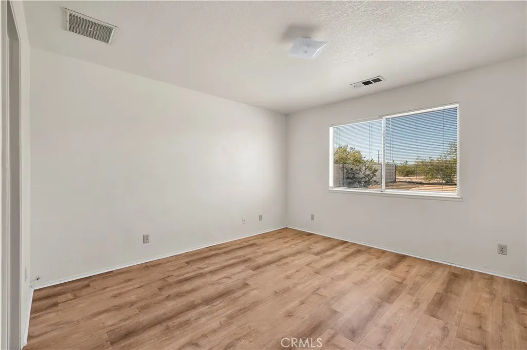 Additional image 21 of 5464 Mariposa, 29 Palms, CA 92277