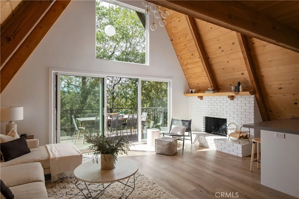 Additional image 3 of 1340 Yosemite Dr, Lake Arrowhead, CA 92352