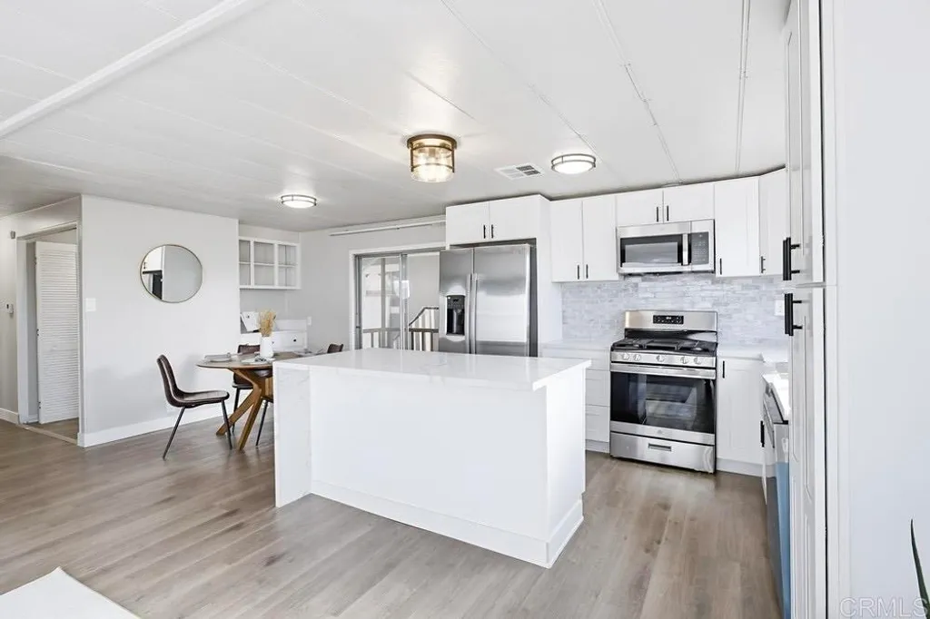 Additional image 3 of 402 63rd Street Unit 115, San Diego, CA 92114