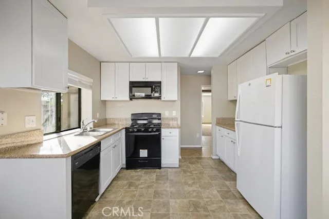 Additional image 33 of 523 E Kettering St, Lancaster, CA 93535