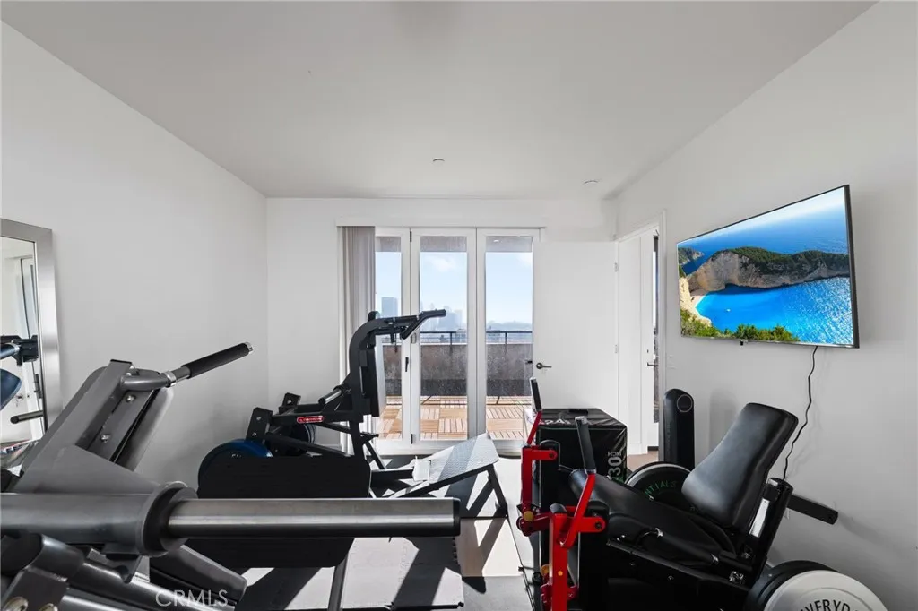 Additional image 55 of 1056 N Joels Pl, Los Angeles, CA 90012