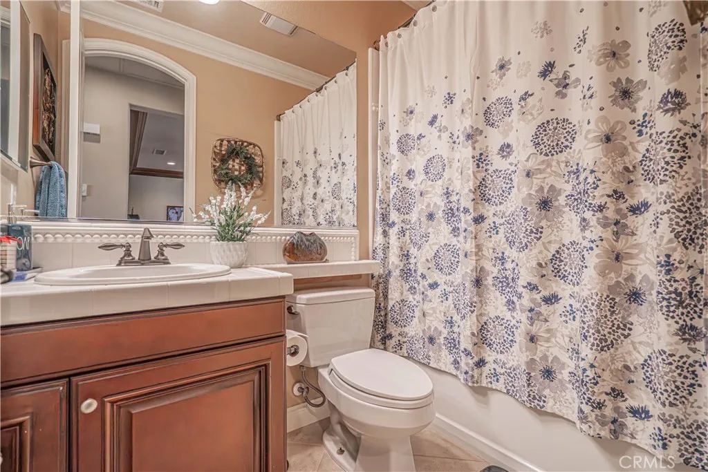 Additional image 51 of 26524 Valley Oak Lane, Valencia, CA 91381