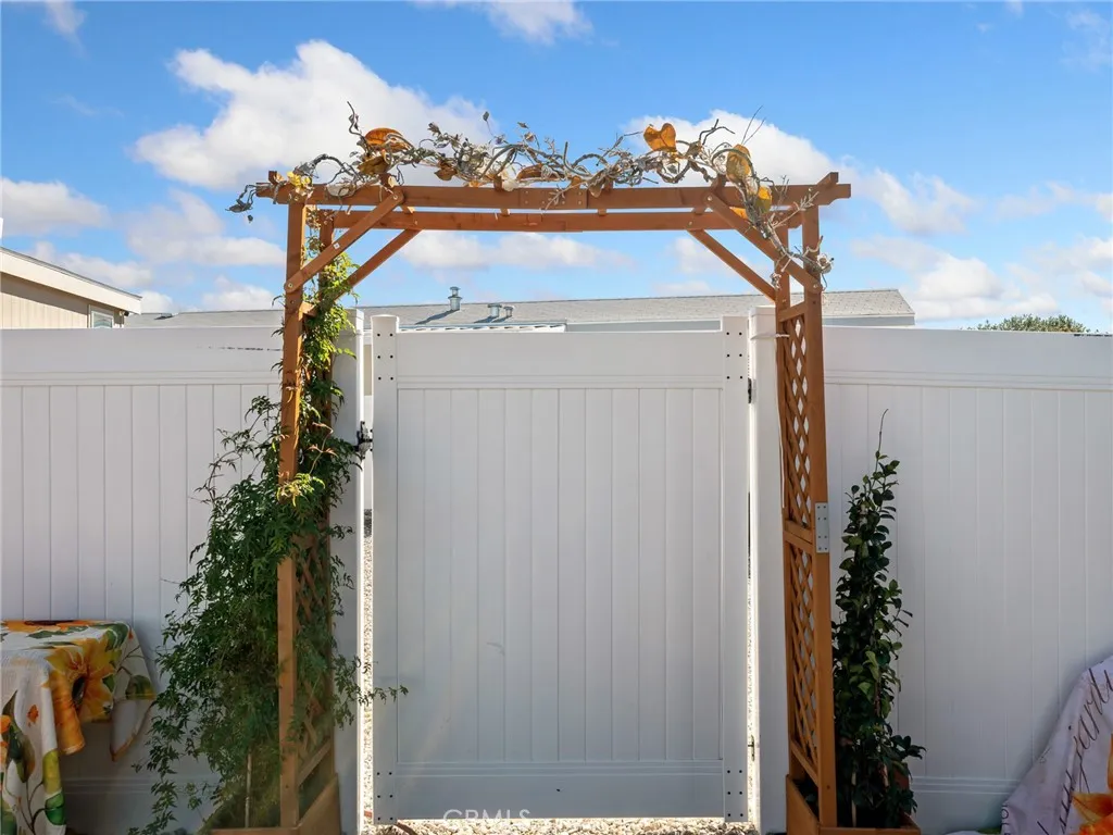 Additional image 35 of 13393 Mariposa Rd, #211, Victorville, CA 92395