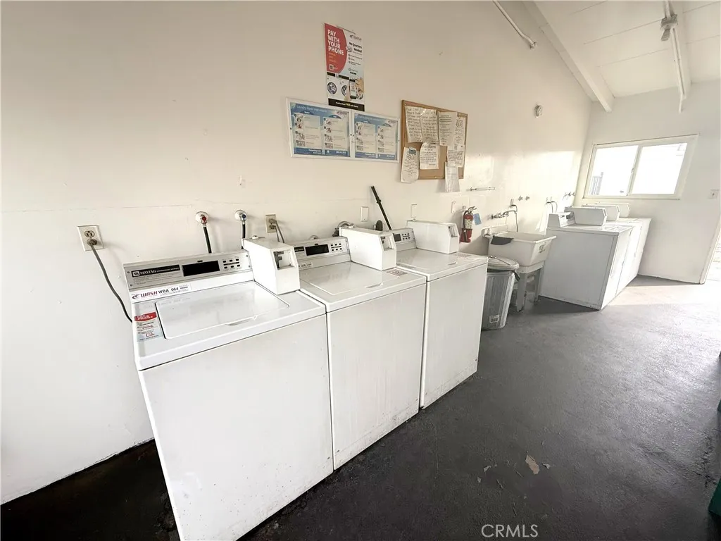 Additional image 53 of 185 N Eucalyptus Ave Unit 53, Rialto, CA 92376