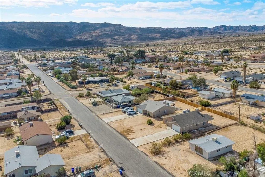 Additional image 65 of 5564 Mariposa, 29 Palms, CA 92277