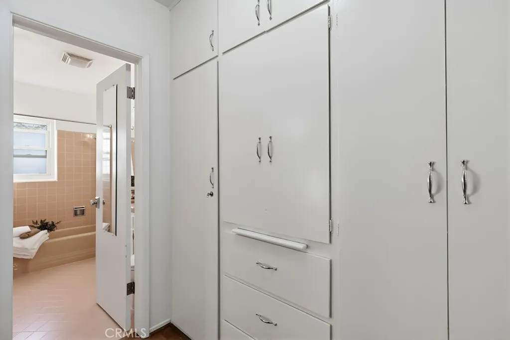 Additional image 20 of 307 Cherry Avenue Unit 6, Long Beach, CA 90802