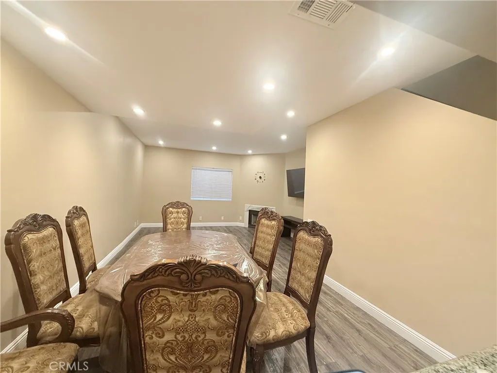 Additional image 36 of 14256 Victory Boulevard Unit 3, Van Nuys, CA 91401