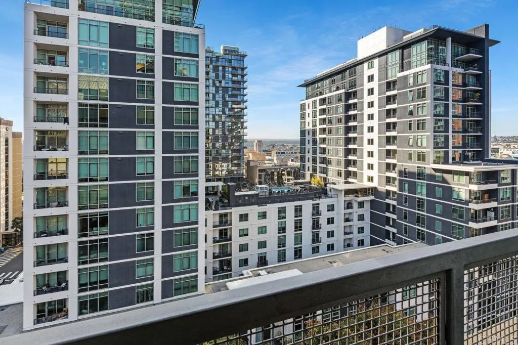 Additional image 4 of 350 W Ash St Unit 905, San Diego, CA 92101