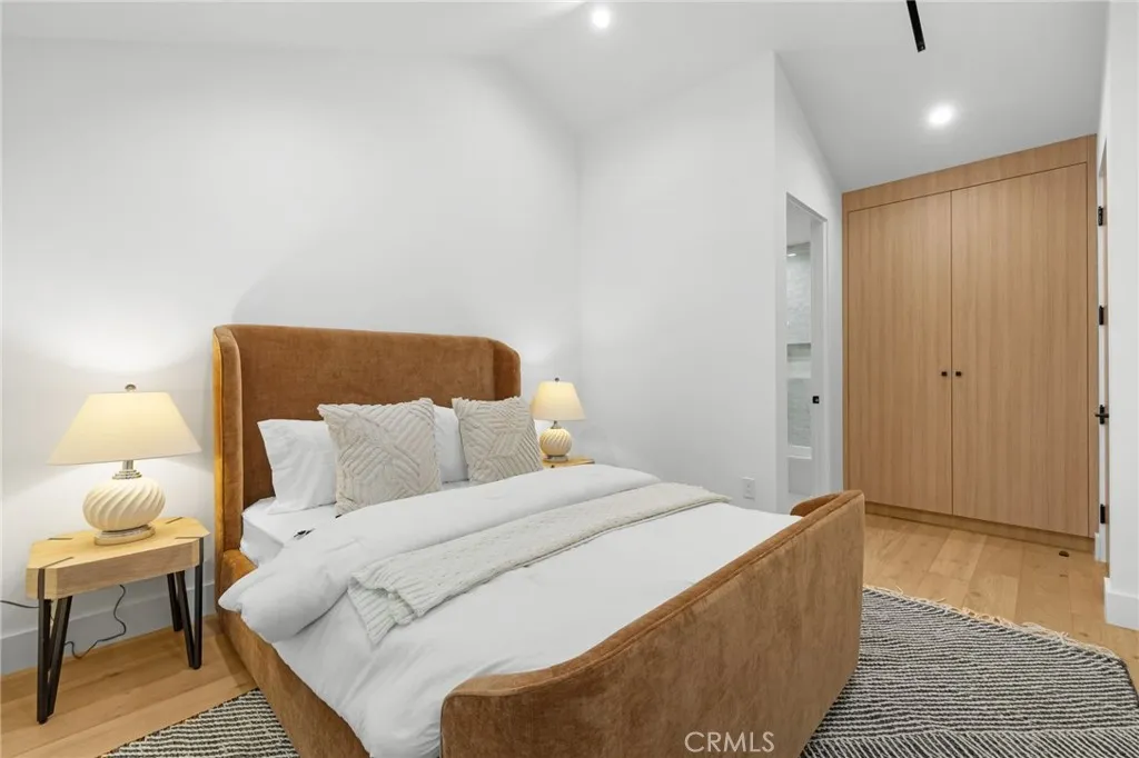 Additional image 75 of 742 Groton Dr, Burbank, CA 91504