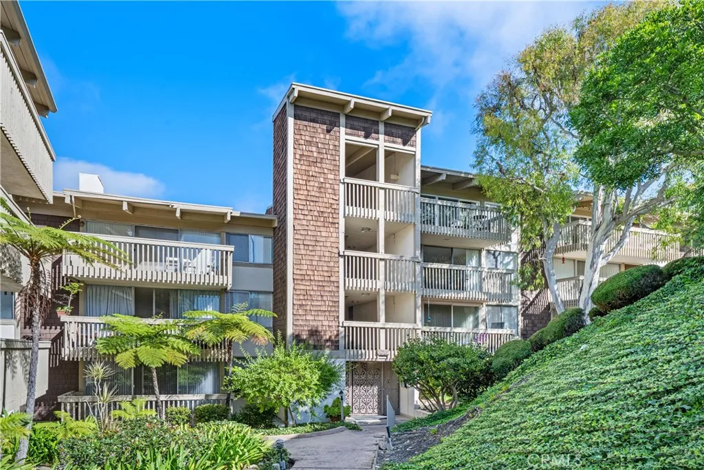 Additional image 5 of 6542 Ocean Crest Dr Unit D208, Rancho Palos Verdes, CA 90275