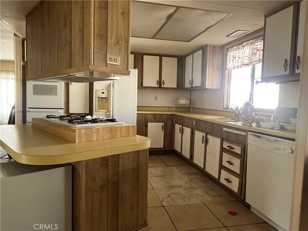 Additional image 12 of 9391 California Avenue Unit 109, Riverside, CA 92503