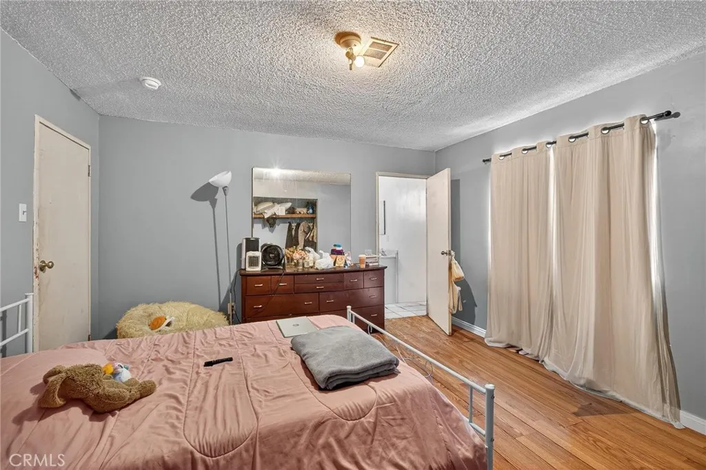 Additional image 23 of 1139 E 82nd St, Los Angeles, CA 90001