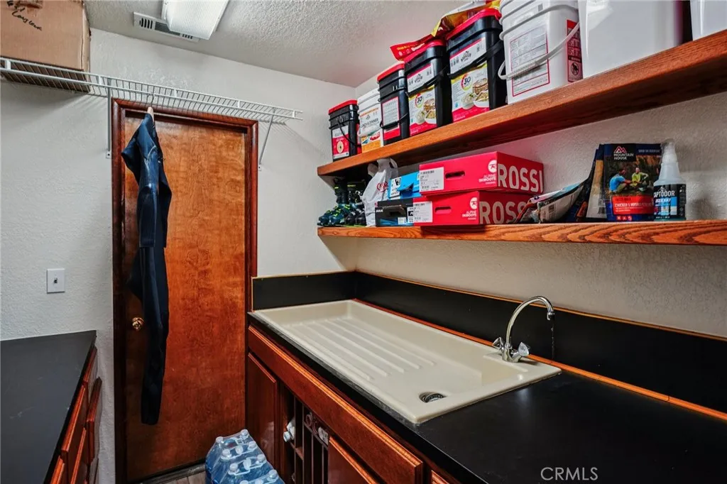 Additional image 43 of 21520 Peak Circle, Cedarpines Park, CA 92322