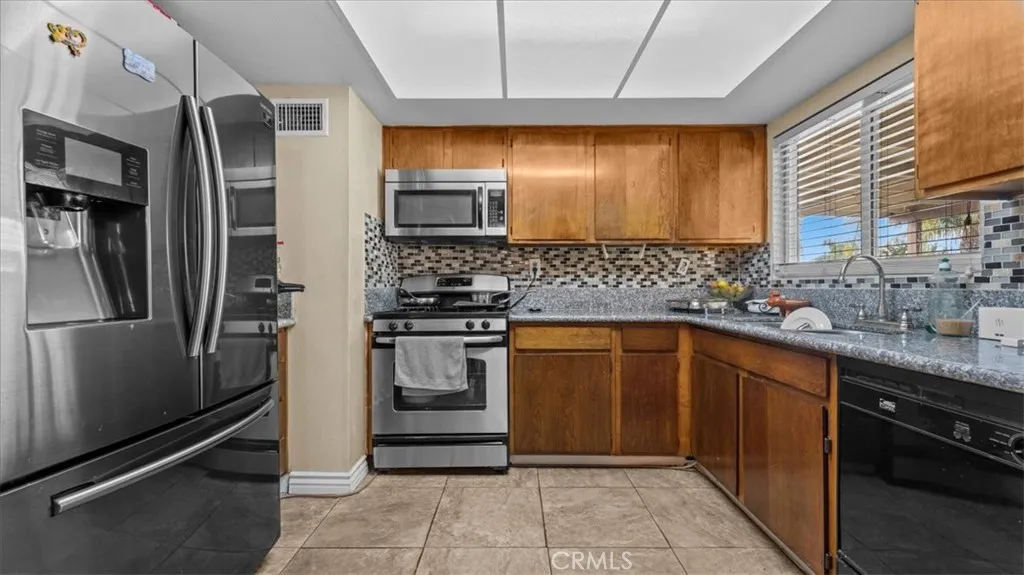 Additional image 43 of 5550 N I Street, San Bernardino, CA 92407