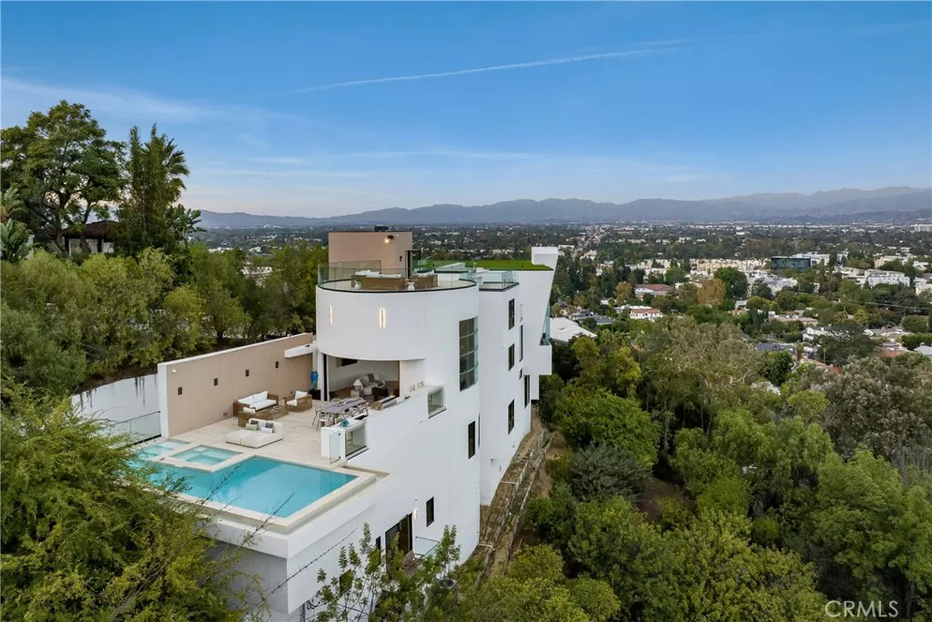 Additional image 40 of 3596 Woodhill Canyon, Studio City, CA 91604