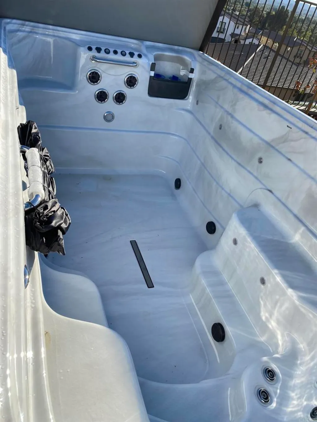 2362 East Lincoln Ave, Escondido, CA 92027