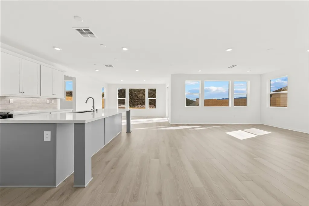 Additional image 18 of 30140 Crestline Court, Castaic, CA 91384