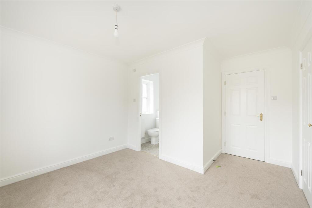 Additional image 7 of Minister Court, Frogmore, St. Albans