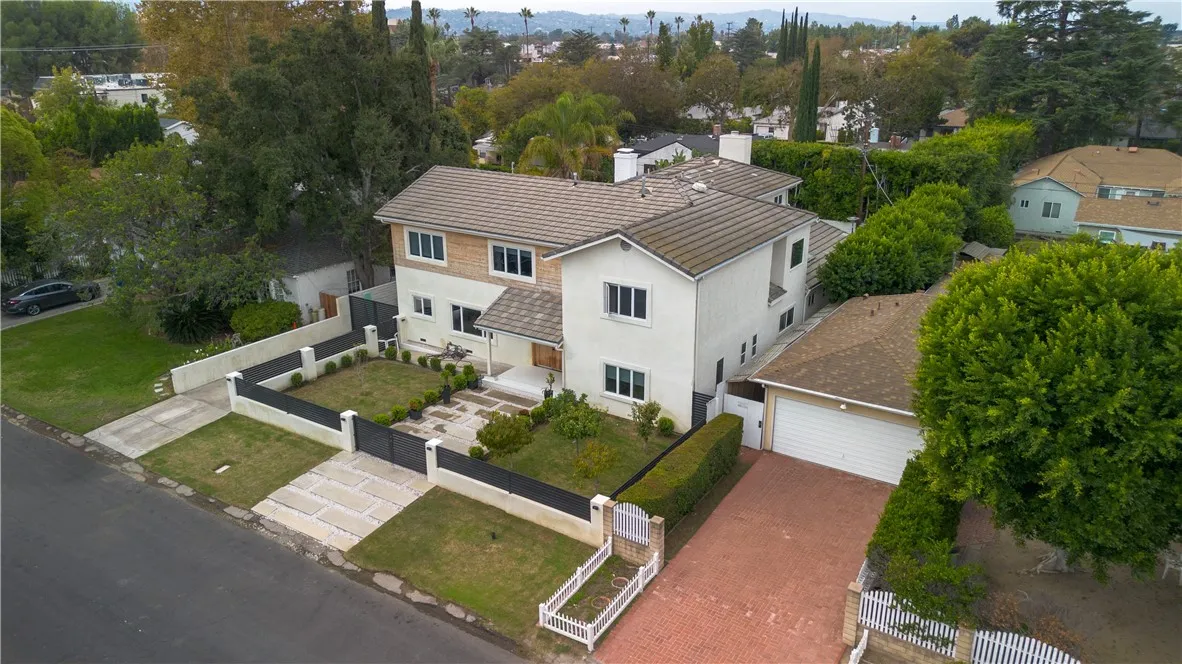 Additional image 58 of 5439 Gentry Avenue, Valley Village, CA 91607