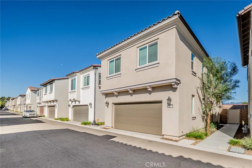 Additional image 54 of 214 Bonita Lane, Rialto, CA 92376