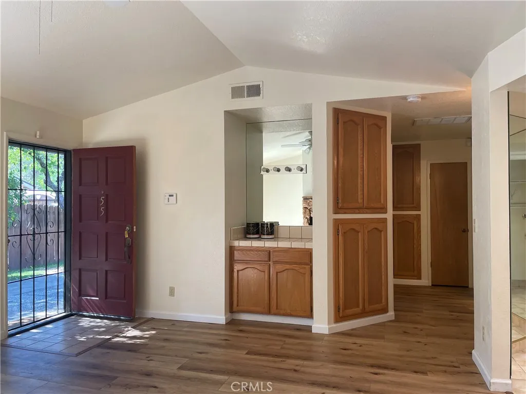 Additional image 4 of 49400 River Park Road Unit 55, Oakhurst, CA 93644