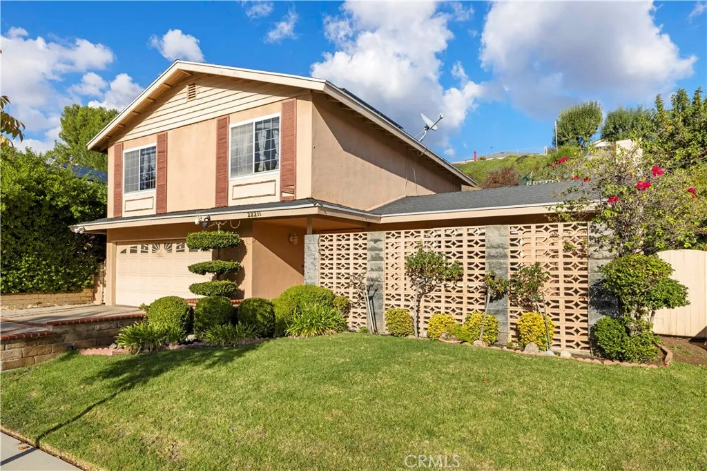 Additional image 2 of 22211 Barbacoa Dr, Saugus, CA 91350