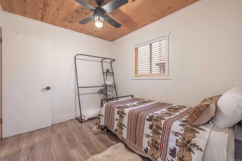 Additional image 45 of 271 Leonard Ln, Sugarloaf, CA 92386