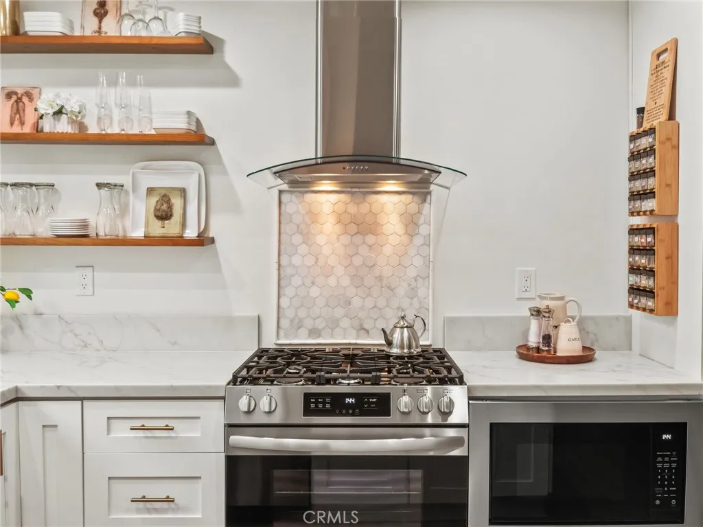 Additional image 58 of 5352 Driftwood St, Oxnard, CA 93035