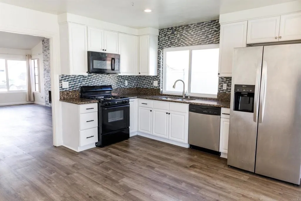 Additional image 4 of 39640 Almansa Court, Murrieta, CA 92562