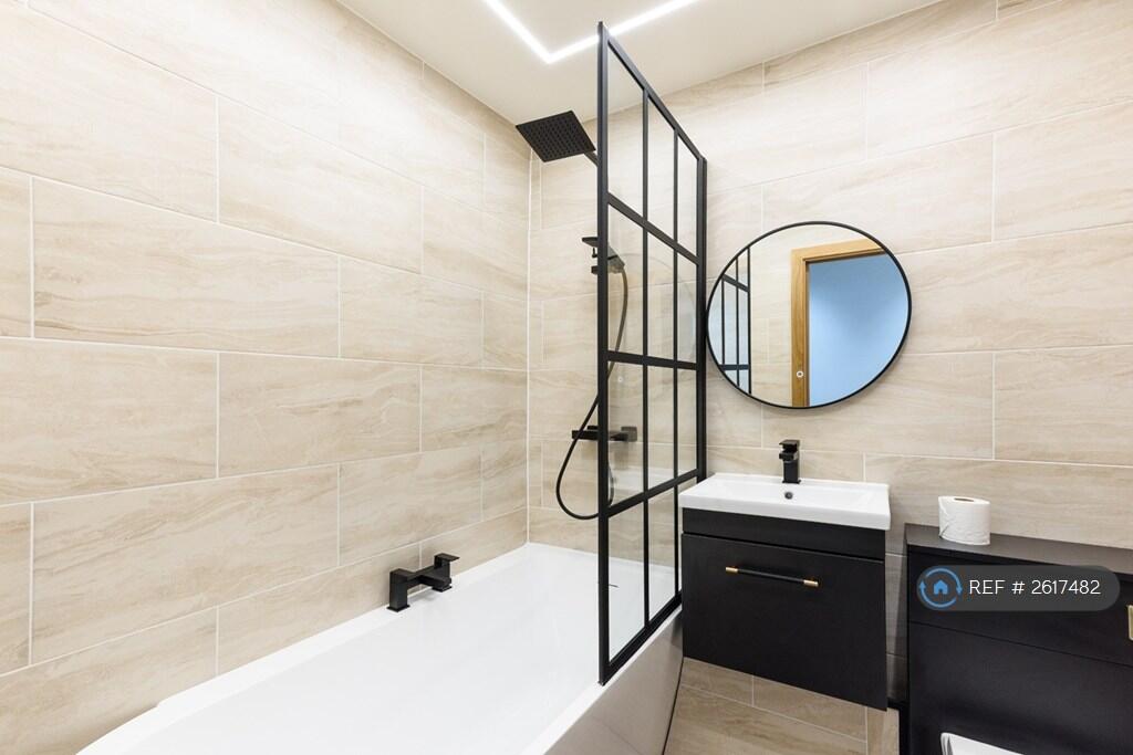 Additional image 19 of High Street, Redbourn, AL3