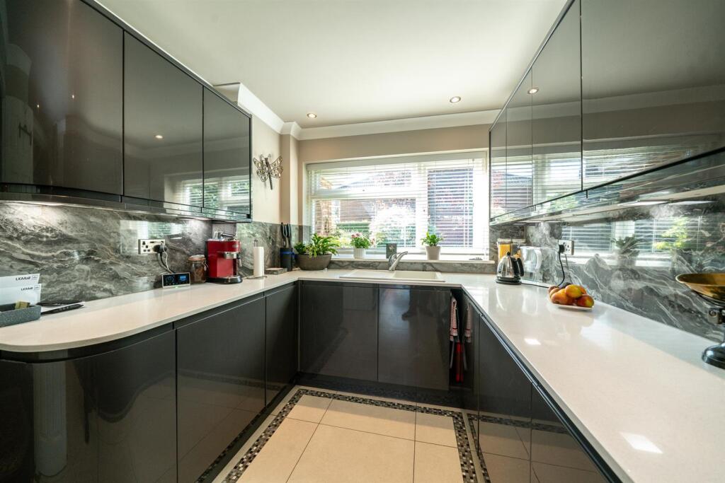 Additional image 7 of Gladeside, St. Albans