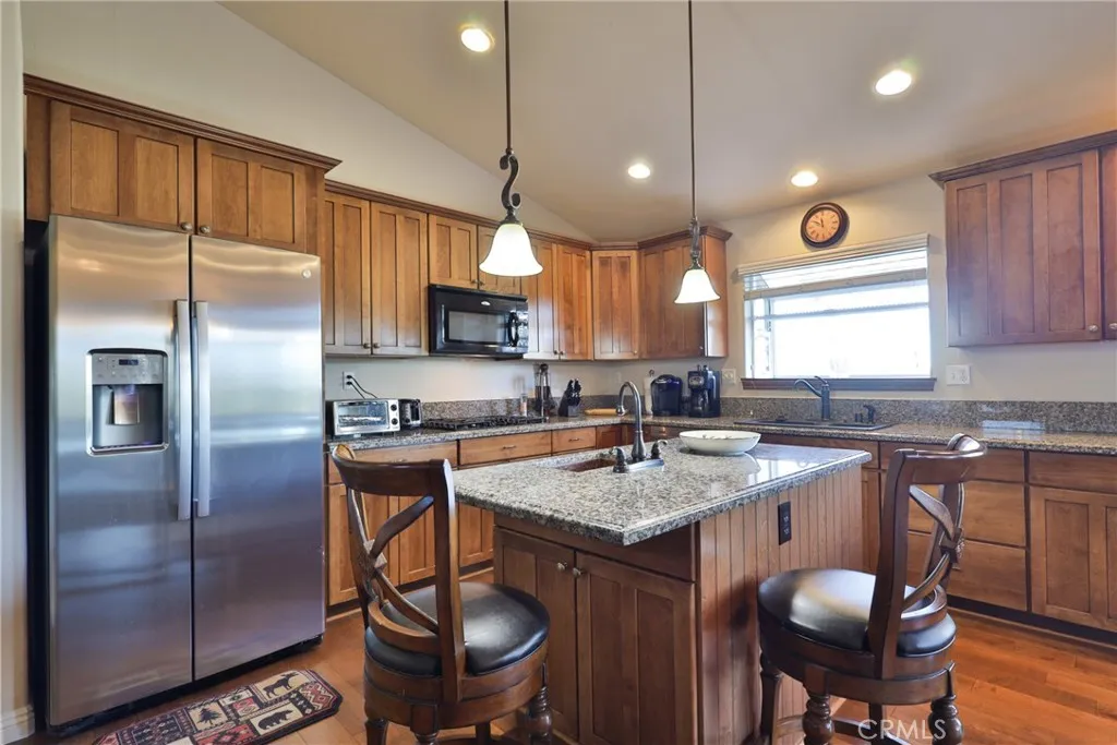 Additional image 57 of 25152 Valle Drive, Crestline, CA 92325