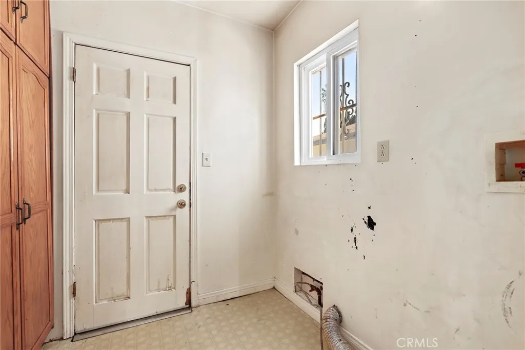 Additional image 39 of 1622 E 88th St, Los Angeles, CA 90002