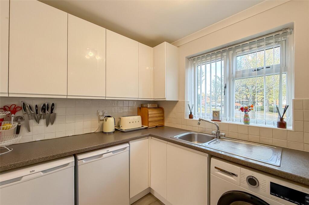 Additional image 13 of Runcie Close, St. Albans, Hertfordshire, AL4