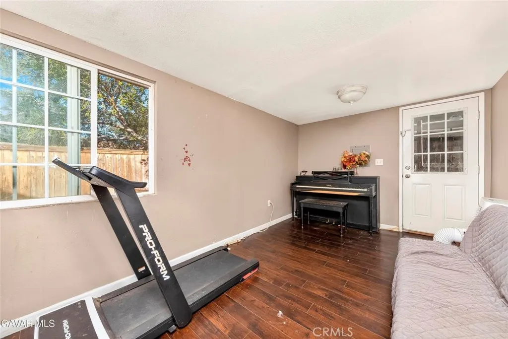 Additional image 14 of 4937 Sunburst Dr, Palmdale, CA 93552