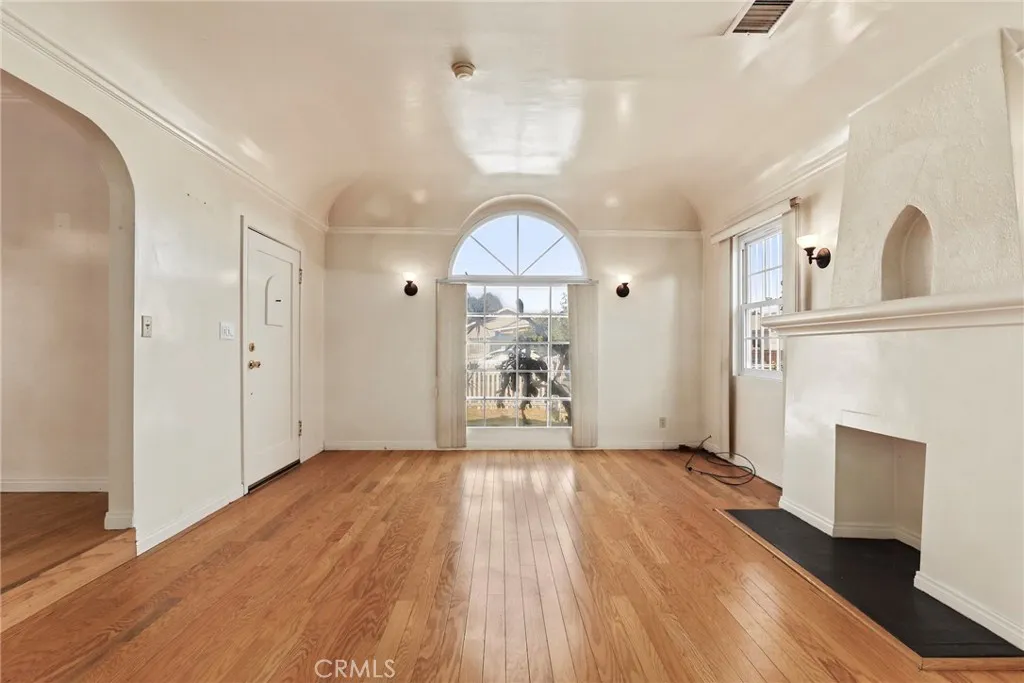 Additional image 31 of 1622 E 88th St, Los Angeles, CA 90002