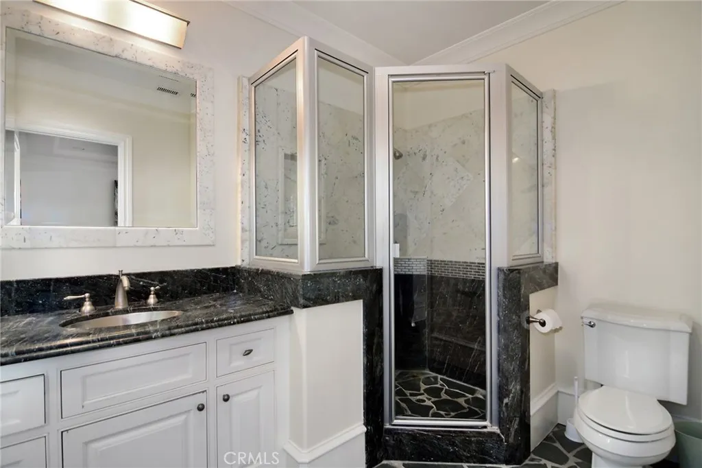 Additional image 123 of 18933 La Montana Place, Tarzana, CA 91356