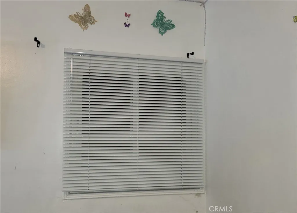 Additional image 18 of 10038 S St Andrews Pl, Los Angeles, CA 90047