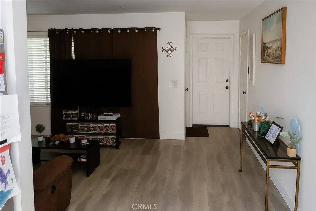 Additional image 4 of 375 Magnolia Cir, Hemet, CA 92543