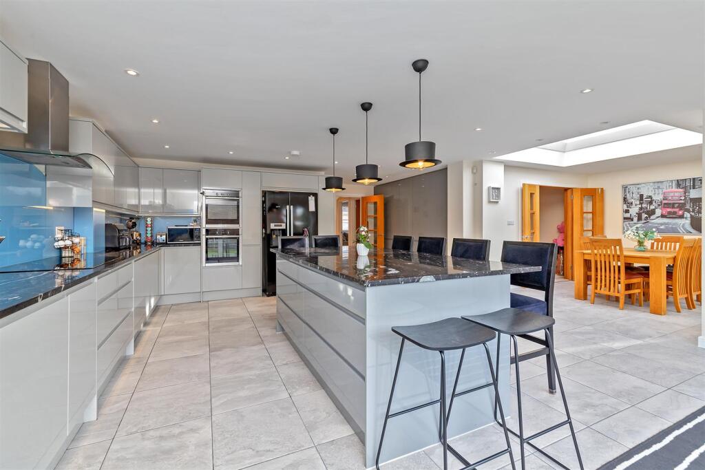 Additional image 5 of The Ridgeway, St. Albans