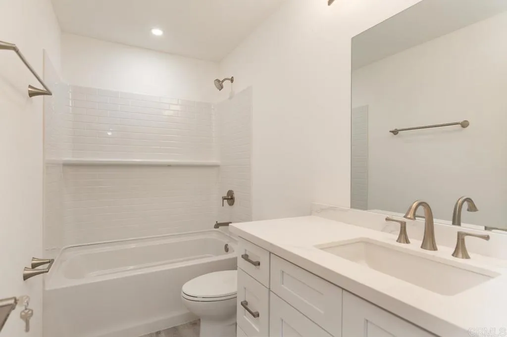 Additional image 57 of 5885 El Cajon Blvd Unit 305, San Diego, CA 92115