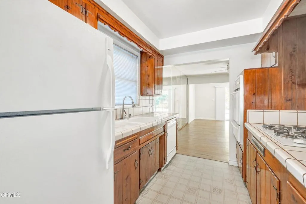 Additional image 45 of 3557 Burritt Way, Glendale, CA 91214