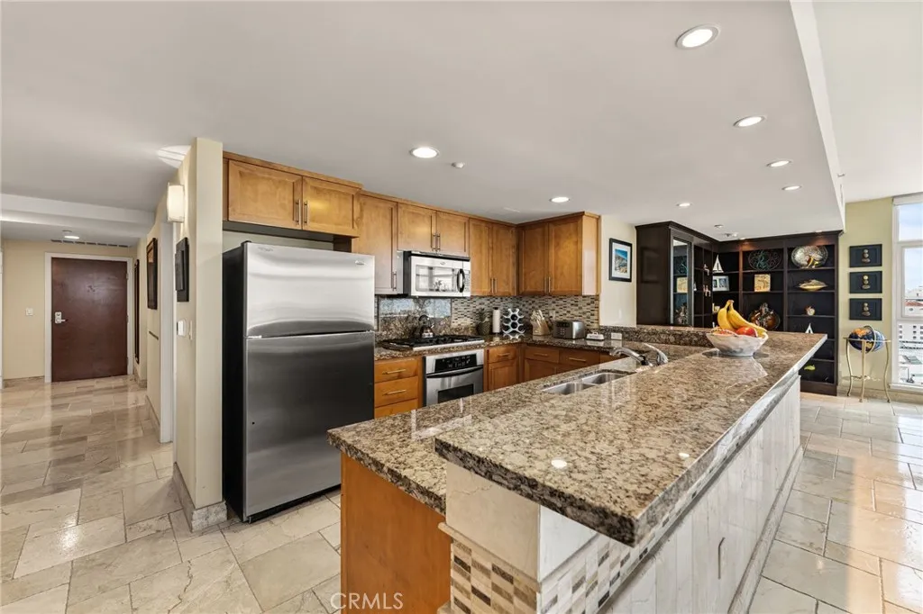 Additional image 62 of 400 W Ocean Blvd Unit 1702, Long Beach, CA 90802