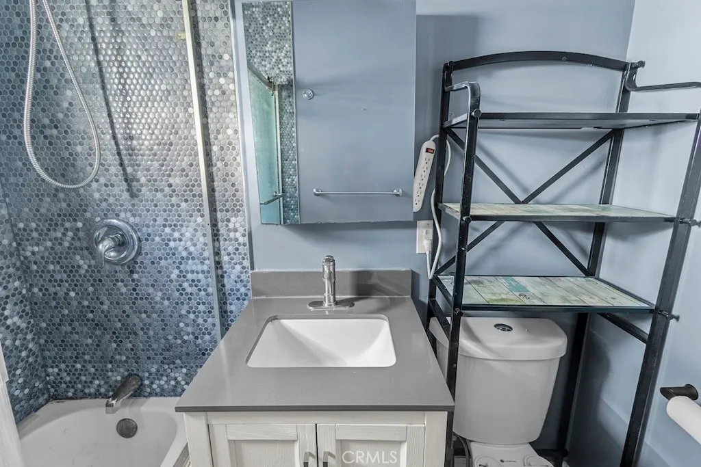 Additional image 55 of 8241 Alix Ave, Los Angeles, CA 90001