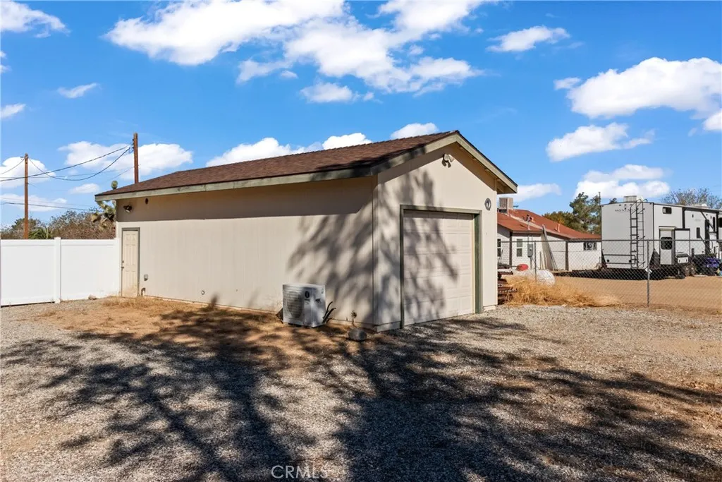 Additional image 33 of 2110 W Avenue M8, Palmdale, CA 93551
