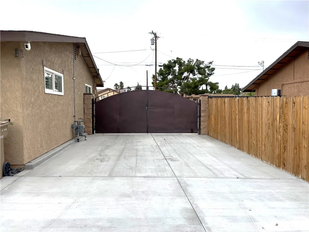 Additional image 6 of 8077 Langdon Ave, Hesperia, CA 92345
