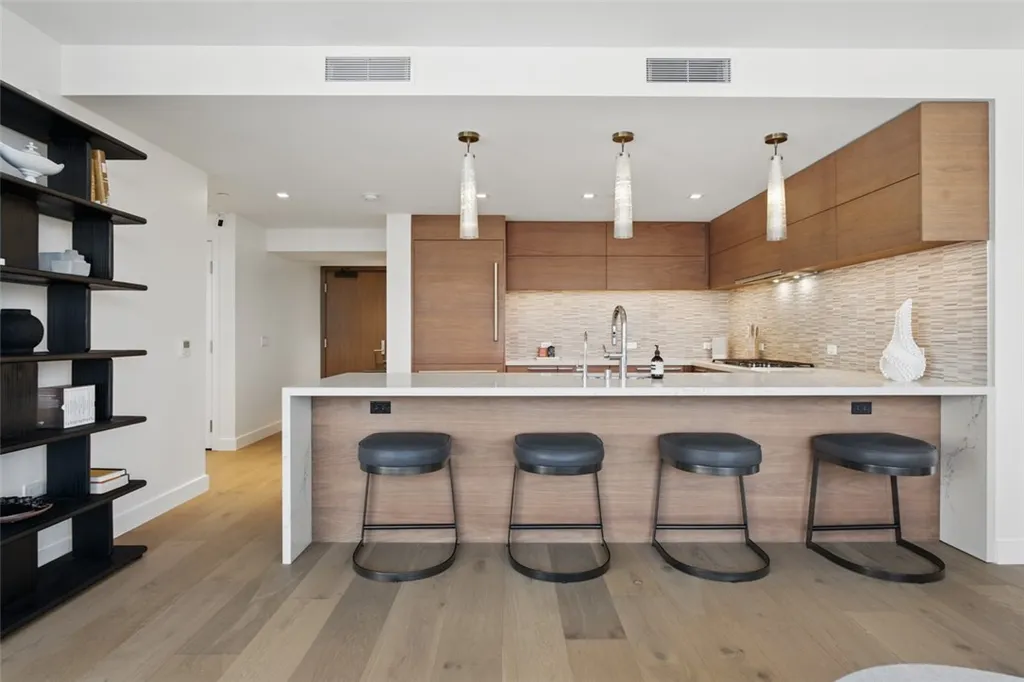 Additional image 6 of 888 W E Street Unit 505, San Diego, CA 92101