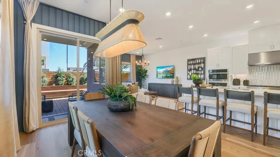 Additional image 46 of 725 Walnut Terrace, Montebello, CA 90640